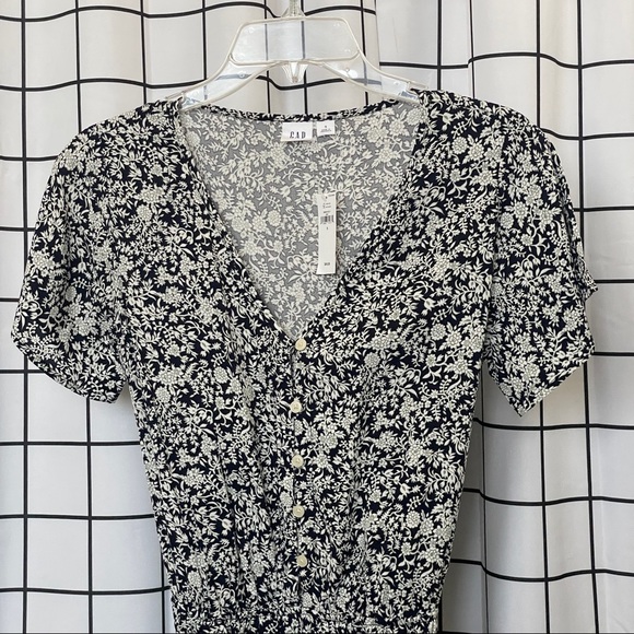 Navy Blue Front Tie Waist Romper - Picture 2 of 4